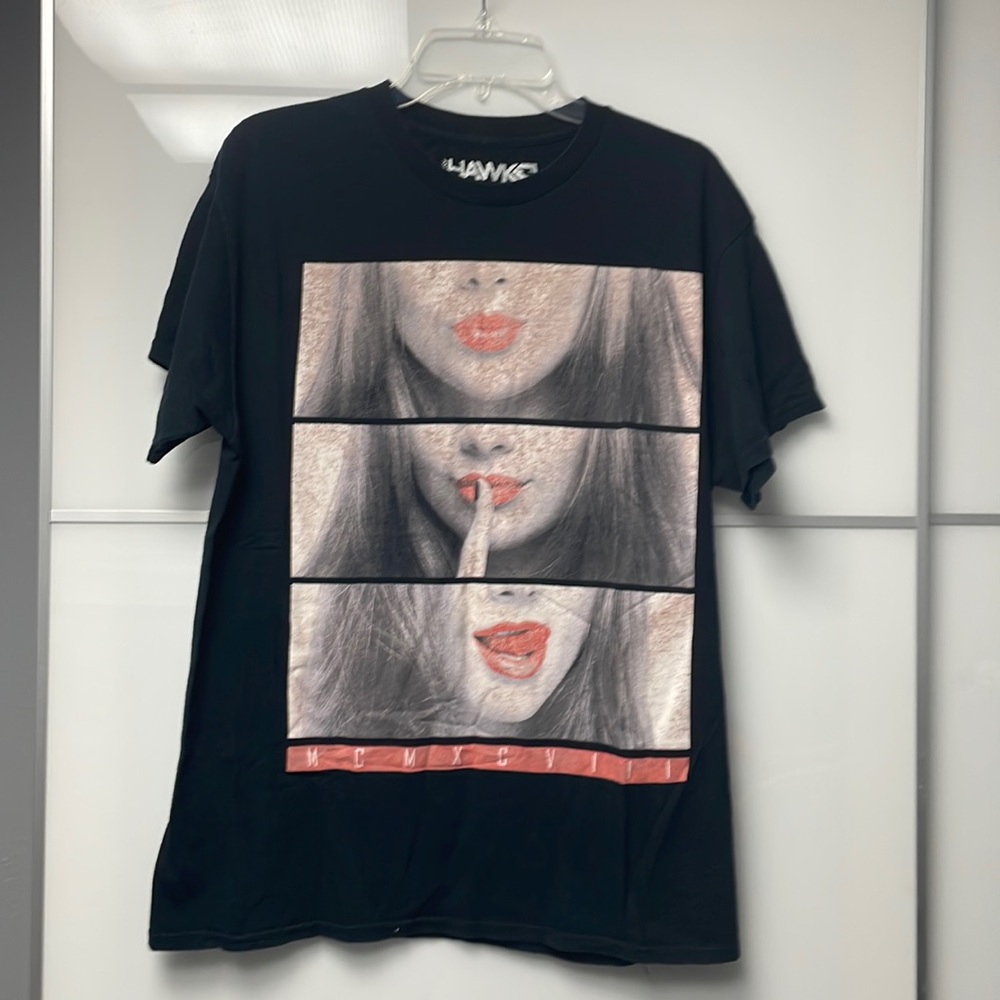 Tony Hawk graphic Tee Size Medium.